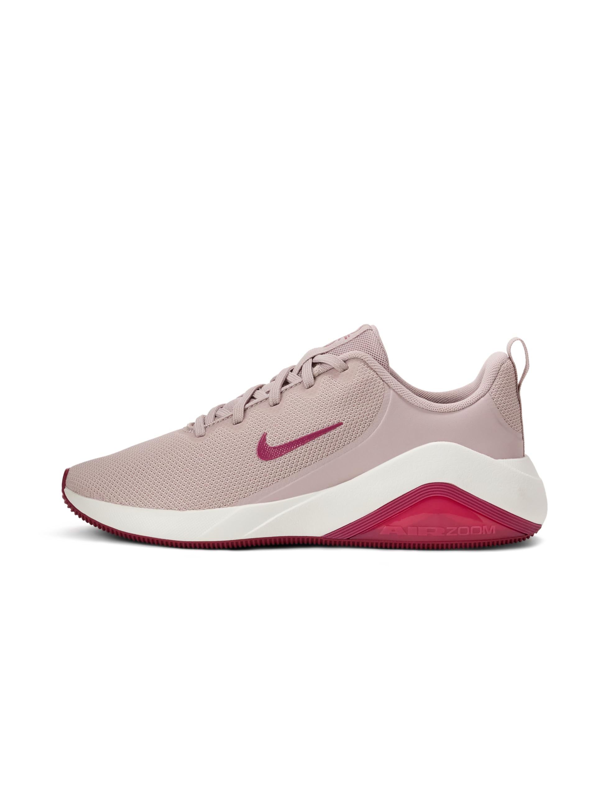 Nike Women's Bella 7 Sneaker