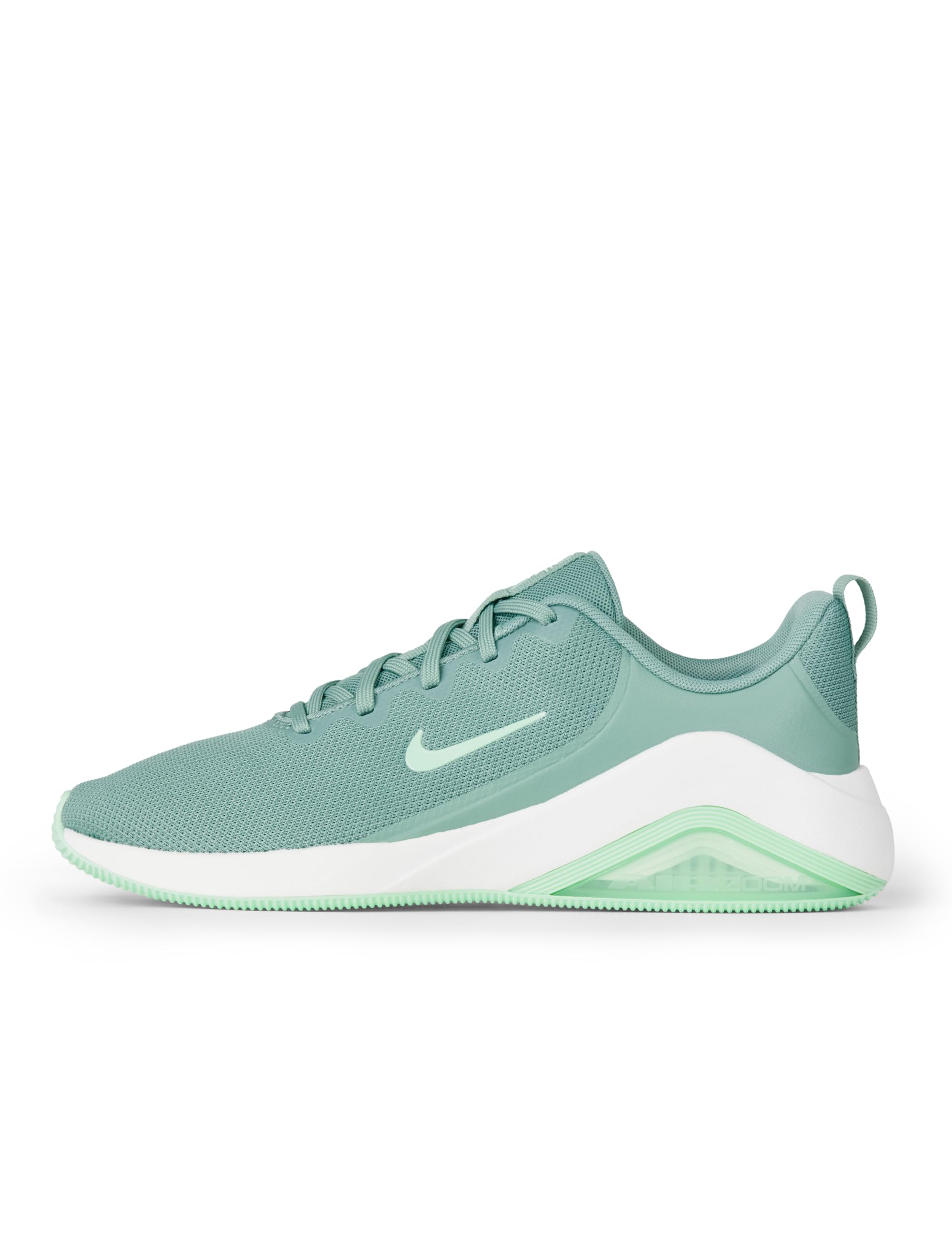 Nike Women's Bella 7 Sneaker