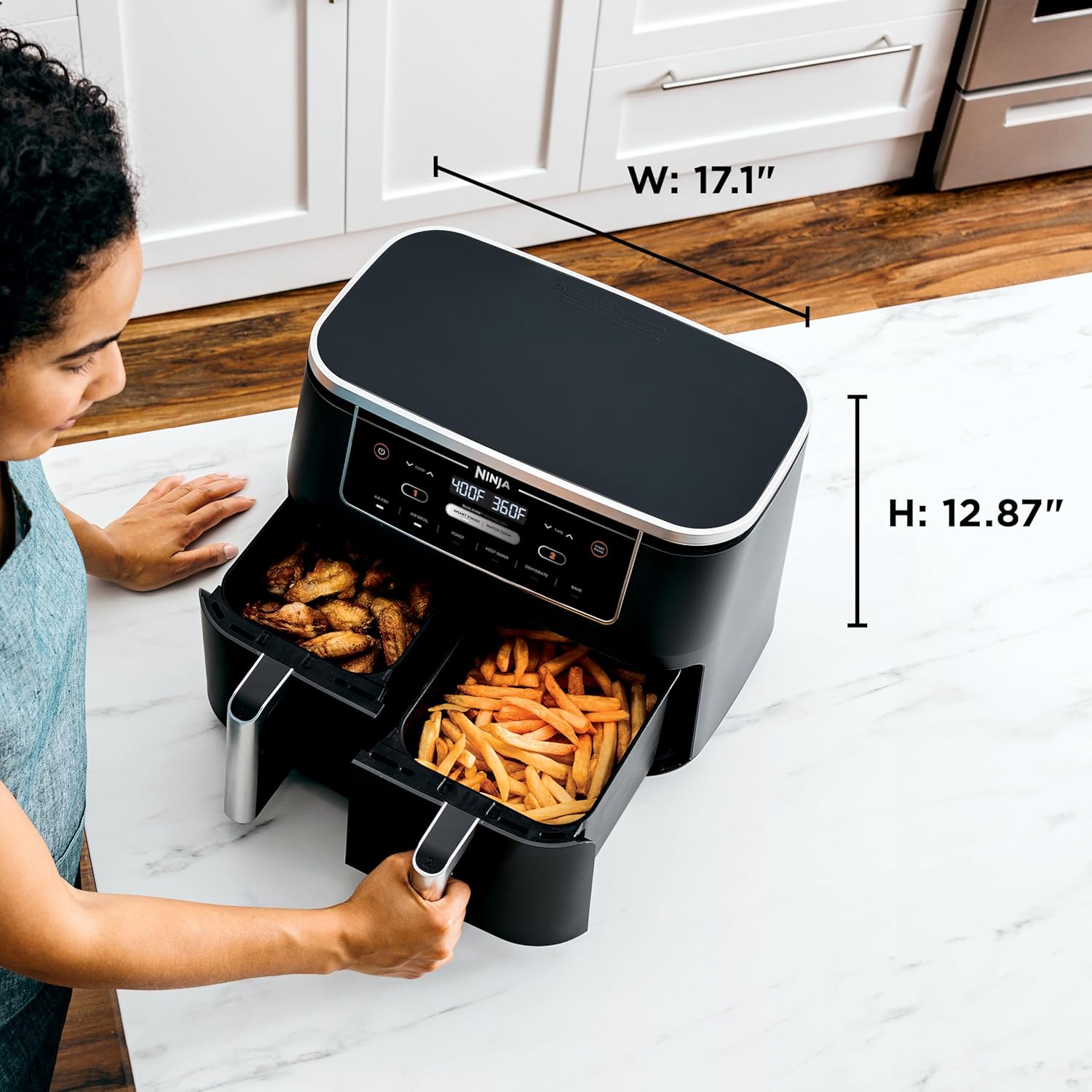 Ninja | Air Fryer | Finish Cooking Multiple Foods at the Same Time | 6-in-1 (Air Fry, Broil, Roast, Keep Warm, Dehydrate, Bake) | Fit up to 8lb Chicken Wings in the two 5 QT Baskets | DZ302